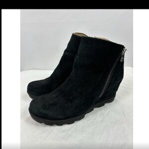 Sorel Joan of Arctic wedge 2 black suede booties